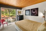 Second guest bedroom